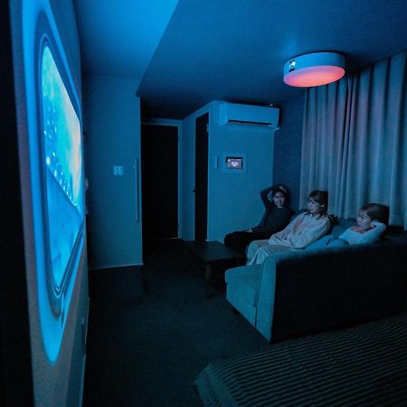 Grand Base Hakata Bay Aparthotel Fukuoka  Eksteriør bilde