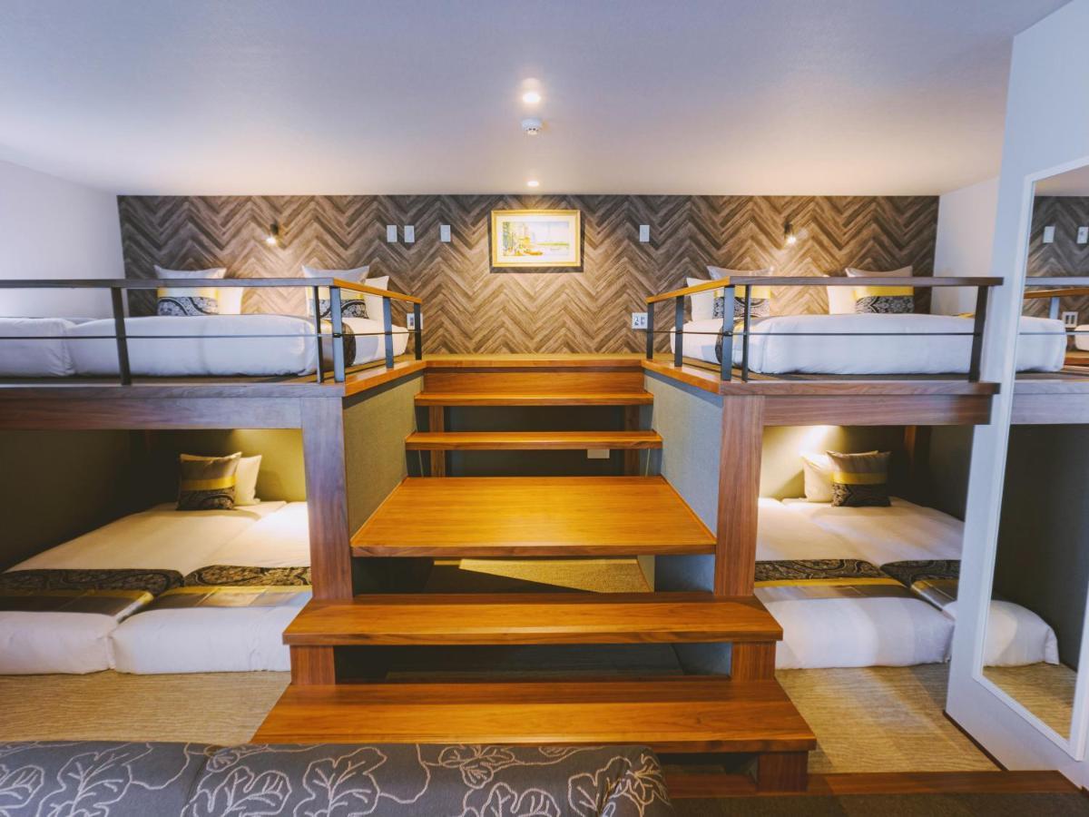 Grand Base Hakata Bay Aparthotel Fukuoka  Eksteriør bilde